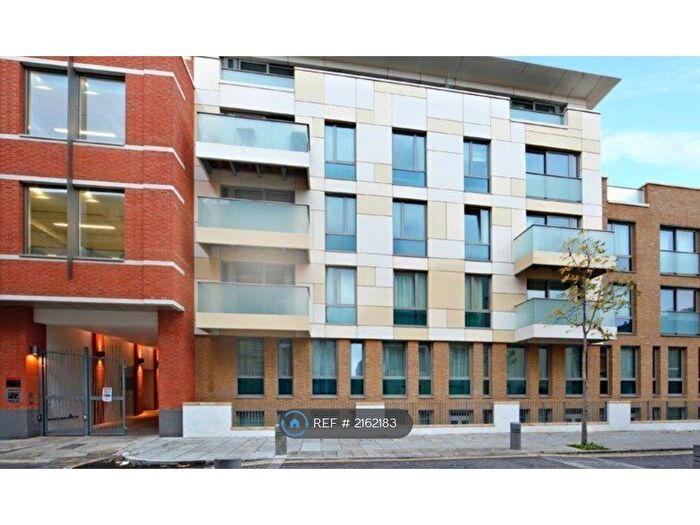 2 Bedroom Flat To Rent In Trematon Building, London, N1