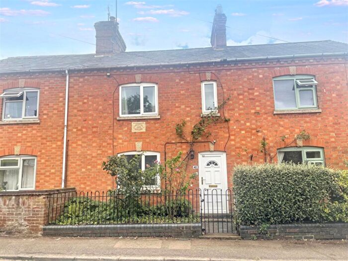 3 Bedroom Terraced House For Sale In Richmond Street, Kings Sutton, Banbury, OX17