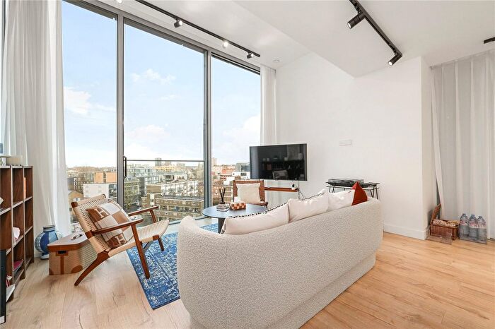 2 Bedroom Flat To Rent In Bollinder Place, London, EC1V