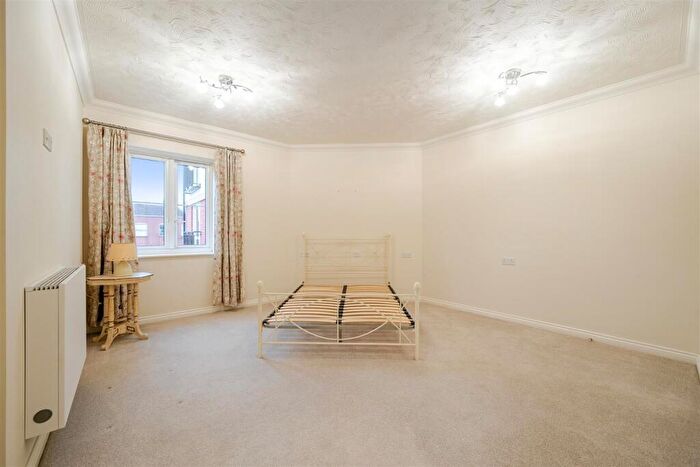 1 Bedroom Retirement Property To Rent In Station Road, Knowle, B93