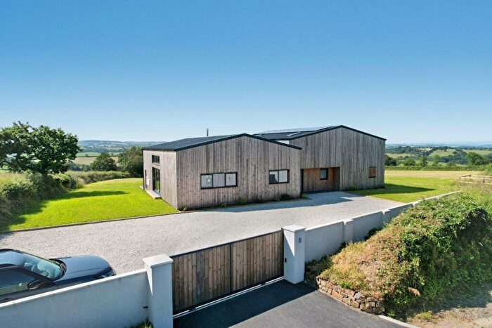 4 Bedroom Barn Conversion For Sale In Nr Bratton Clovelly, EX20