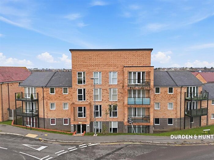 2 Bedroom Flat To Rent In Martin Hunt Drive, Stanway, CO3