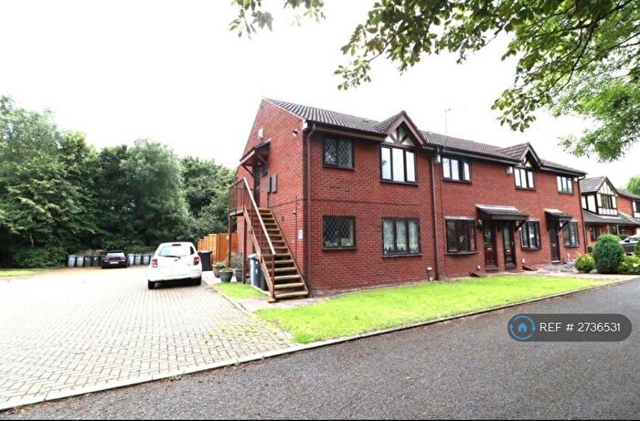 2 Bedroom Flat To Rent In Firbeck Gardens, Crewe, CW2