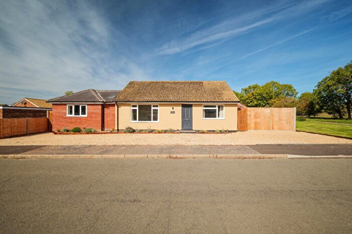 4 Bedroom Detached House For Sale In Peakhall Road, Tittleshall, PE32