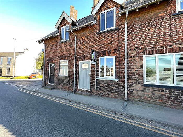 2 Bedroom Terraced House For Sale In Main Street, Bubwith, Selby, YO8