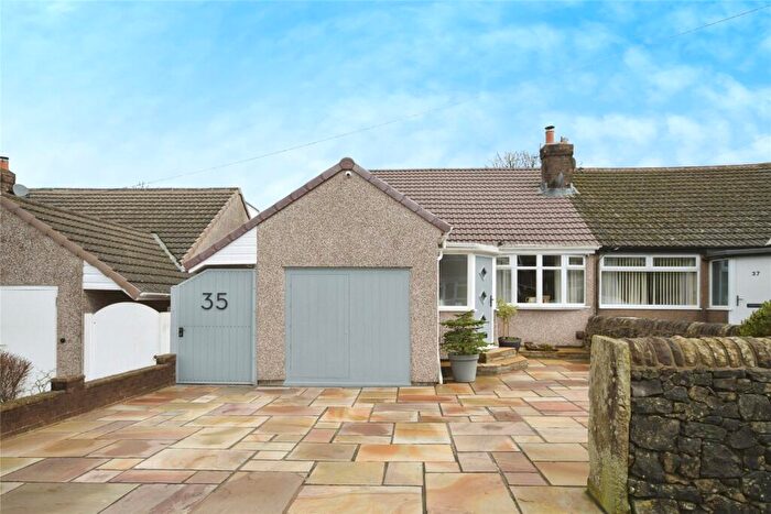 3 Bedroom Bungalow For Sale In Central Drive, Buxton, Derbyshire, SK17