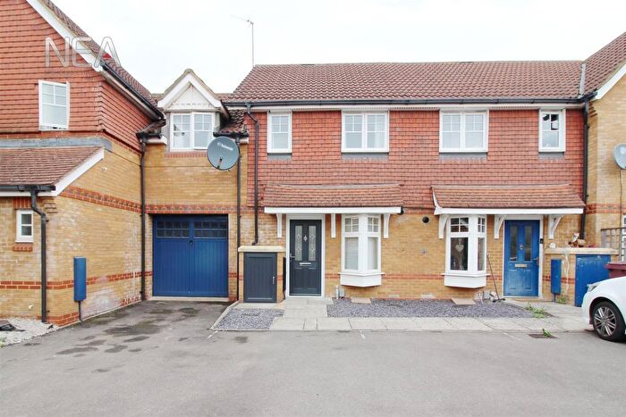 2 Bedroom Terraced House To Rent In Clonmel Close, Caversham, Reading, RG4