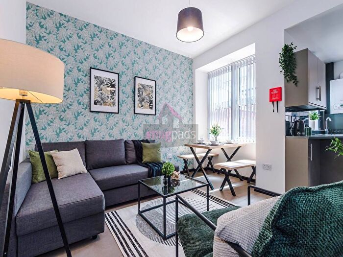 4 Bedroom Property To Rent In Alpha Street, Salford, M6