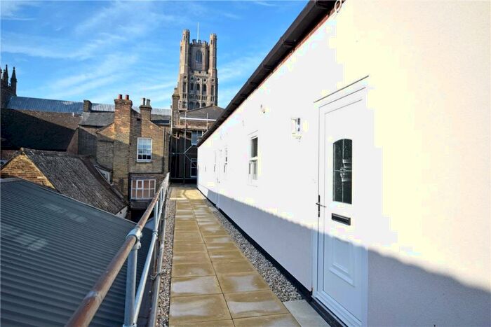 2 Bedroom Apartment To Rent In The Courtyard, Market Street, Ely, Cambridgeshire, CB7