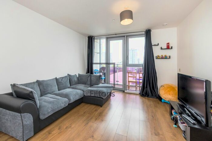 3 Bedroom Flat To Rent In Rick Roberts Way, London, E15