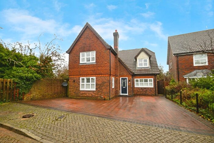4 Bedroom Detached House For Sale In Bramley Gardens, Coxheath, Maidstone, Kent, ME17