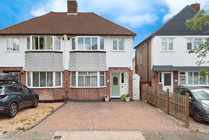 3 Bedroom Semi-Detached House For Sale In Pembury Avenue, Worcester Park, KT4