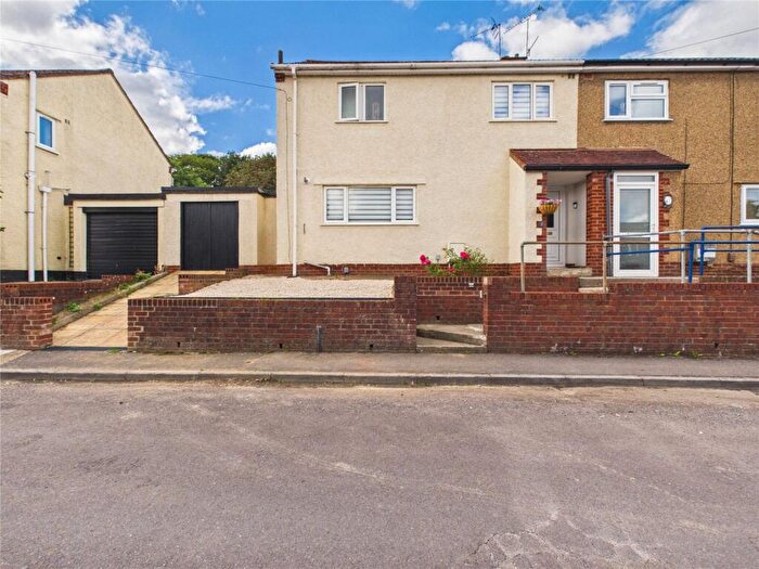 3 Bedroom Semi Detached House For Sale In Perrott Road, Kingswood, Bristol, BS15