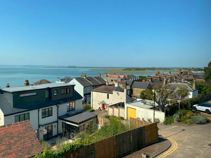 2 Bedroom Terraced House To Rent In Leigh Hill Close, Leigh-On-Sea, Essex, SS9