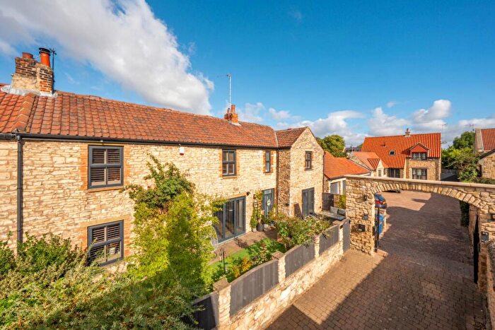 3 Bedroom Barn Conversion For Sale In Main Street, Monk Fryston, Leeds, LS25