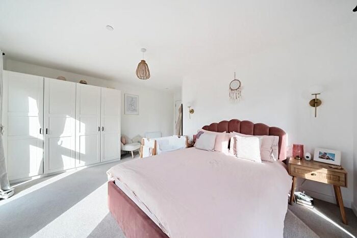 2 Bedroom Flat For Sale In Coddington Close, East Herts, Hertfordshire, SG12