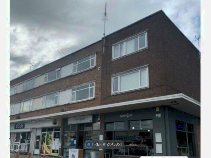 2 Bedroom Flat To Rent In Newton, Chester, CH2
