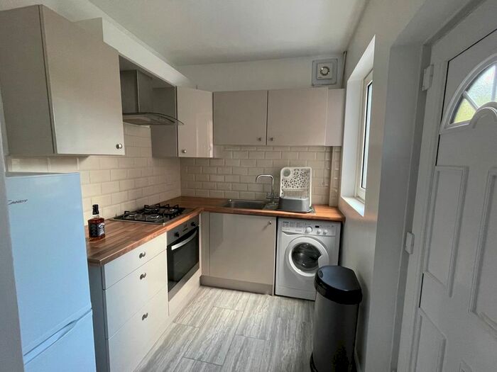 2 Bedroom Terraced House To Rent In Kent Street, Hasland, Chesterfield, S41