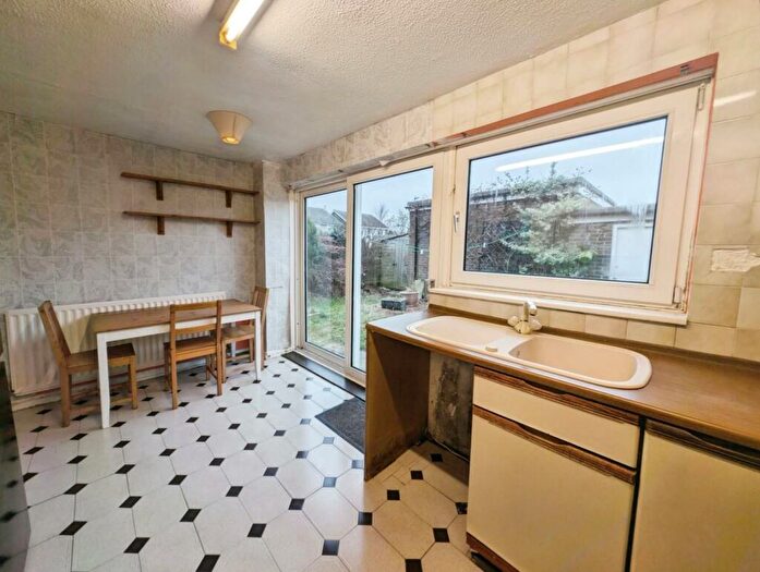 3 Bedroom End Of Terrace House For Sale In Brookland Drive, Newcastle Upon Tyne, NE12