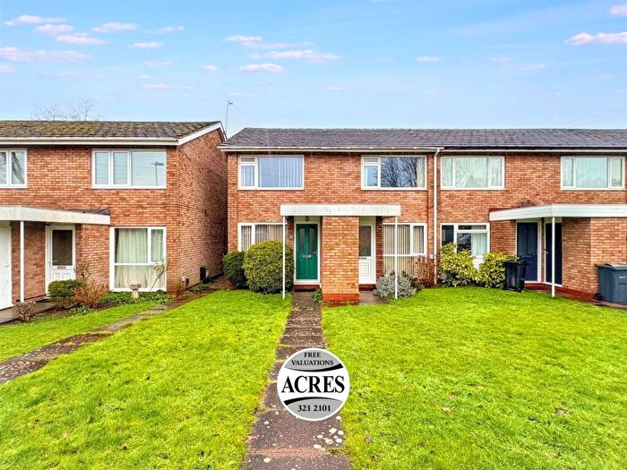 2 Bedroom Maisonette For Sale In Addenbrooke Drive, Sutton Coldfield, B73