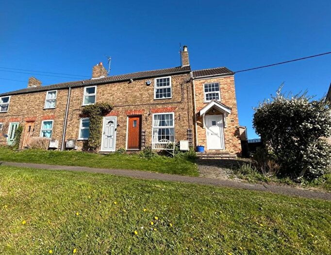 2 Bedroom Cottage For Sale In Church Street, Yaxley, PE7