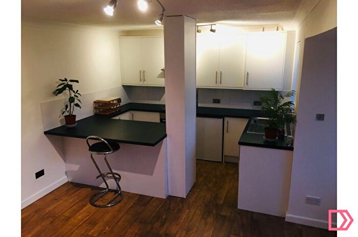 1 Bedroom Semi-Detached House To Rent In Harvest Close, Winchester, Hampshire, SO22