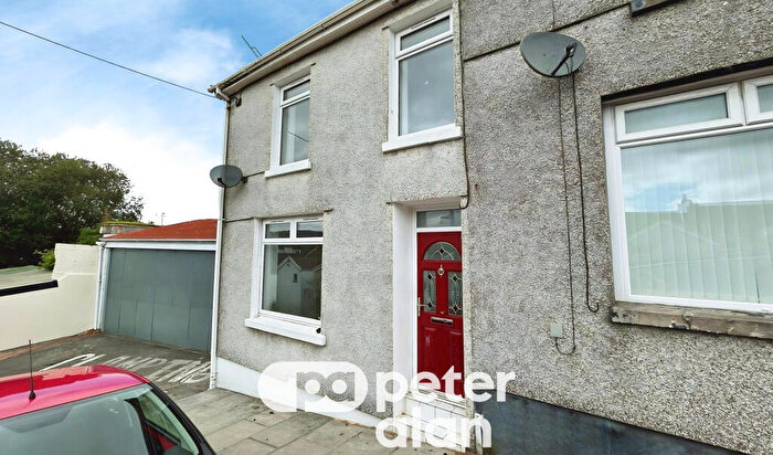 3 Bedroom House To Rent In Milton Place, Merthyr Tydfil, CF47