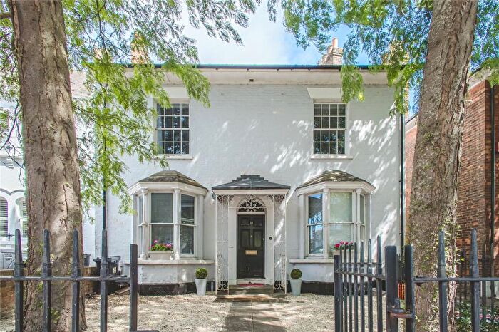 2 Bedroom Semi-Detached House For Sale In Bath Road, Old Town, Swindon, Wiltshire, SN1