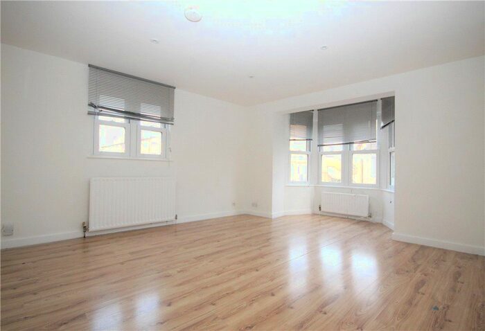 1 Bedroom Flat To Rent In Rommany Road, London SE27