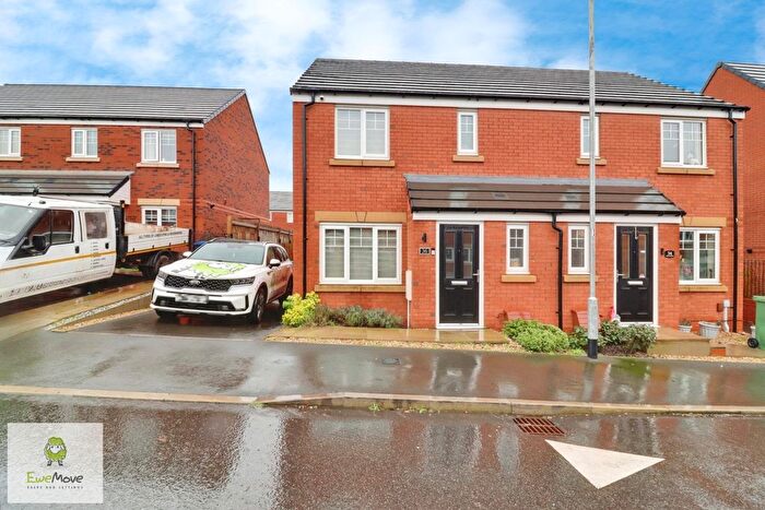 3 Bedroom Semi Detached House For Sale In Fulmar Drive, Norton Canes, Cannock, Staffordshire, WS11