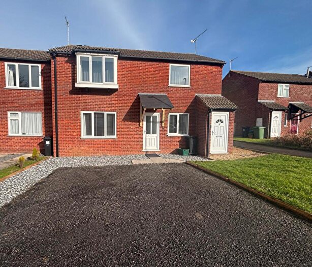 2 Bedroom Flat To Rent In Elizabeth Crescent, Stoke Gifford, Bristol, BS34