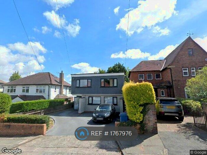 3 Bedroom Flat To Rent In Woolton, Liverpool, L25