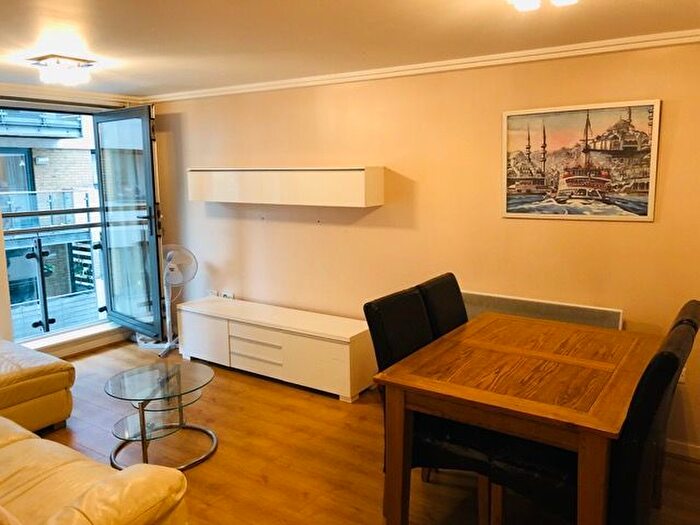 2 Bedroom Flat To Rent In Fleet Street, Brighton, BN1