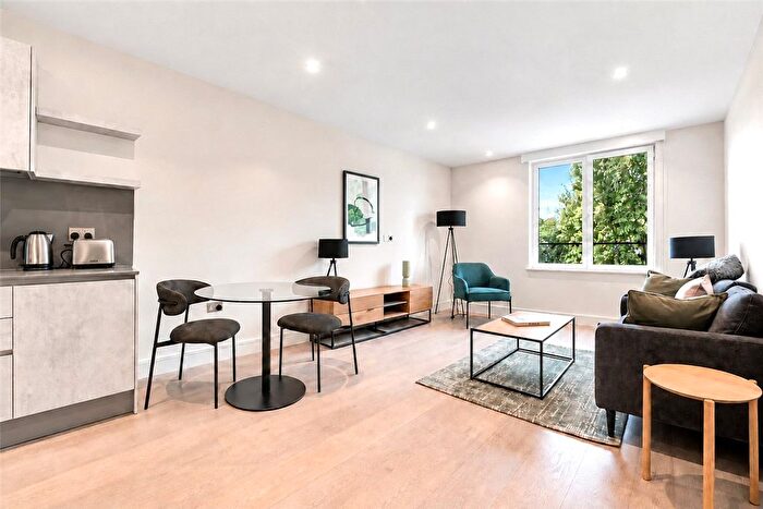 1 Bedroom Flat For Sale In Broomhouse Lane, London, SW6