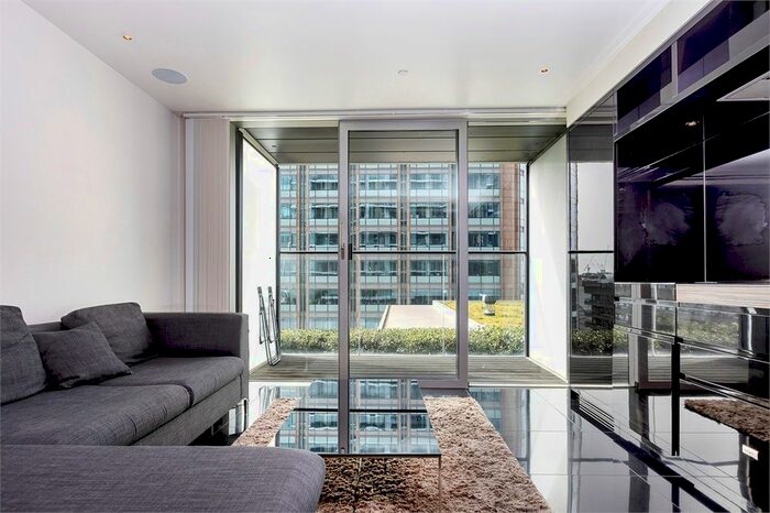 1 Bedroom Studio To Rent In The Heron, Moor Lane, London, EC2Y