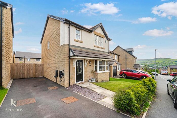 3 Bedroom Detached House For Sale In Eccles Mews, Darwen, BB3