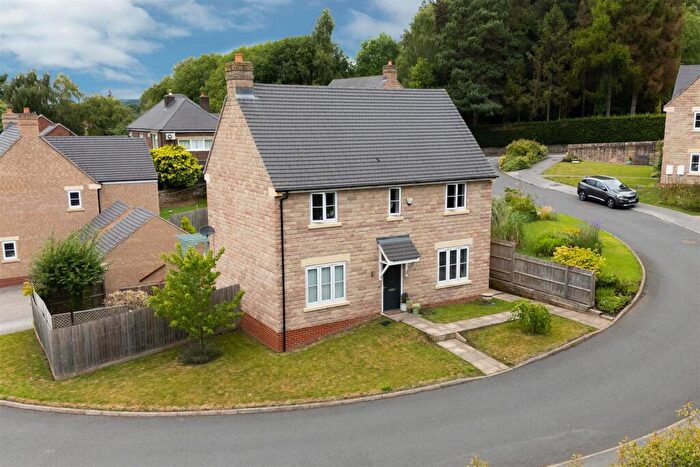 4 Bedroom Detached House For Sale In Hackney Grange, Matlock, DE4