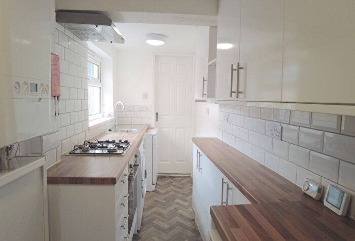 6 Bedroom Terraced House To Rent In St. Andrews Street, LN5