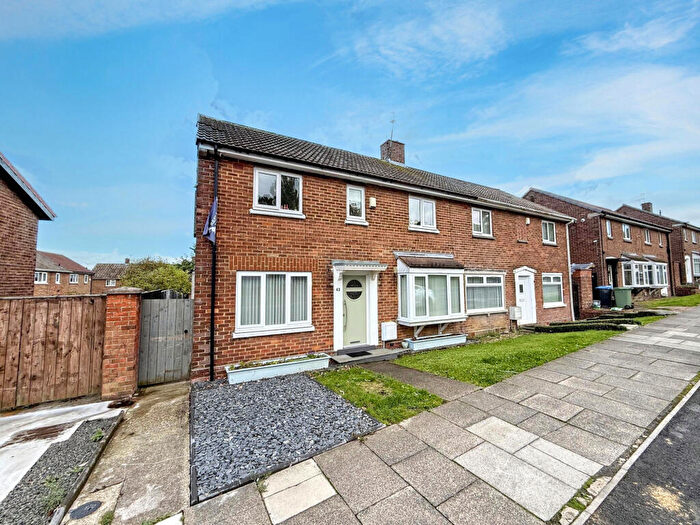 4 Bedroom Semi-Detached House For Sale In Beverley Way, Peterlee, Durham, SR8