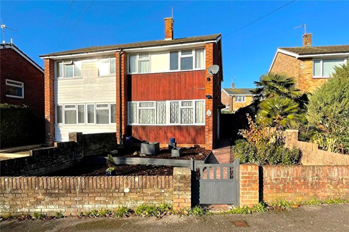2 Bedroom Semi-Detached House For Sale In Millbrook Drive, West Leigh, Havant, Hampshire, PO9