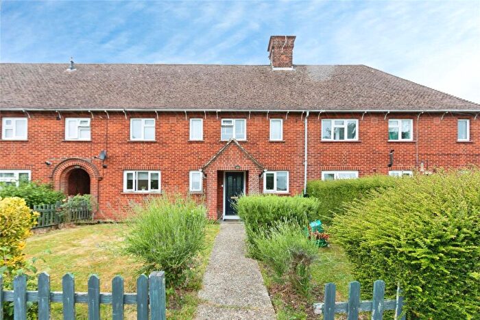 2 Bedroom Flat For Sale In Brocas Drive, Basingstoke, Hampshire, RG21