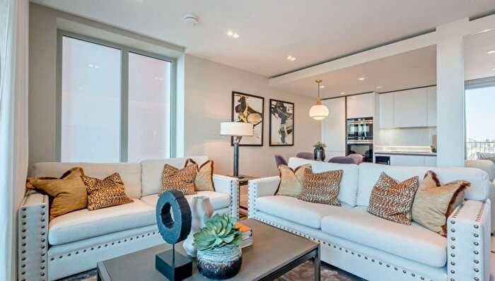 2 Bedroom Flat To Rent In Garrett Mansions, Edgware Road, Paddington, W2