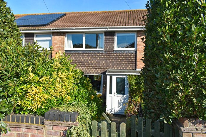 3 Bedroom Terraced House For Sale In Lower Buckland Road, Lymington, SO41