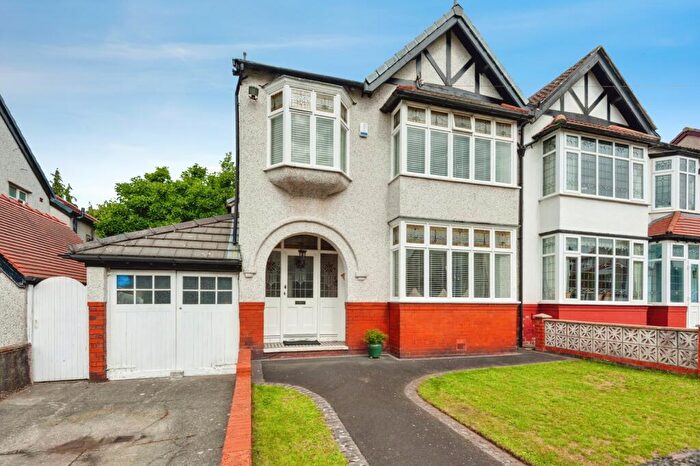 4 Bedroom Semi-Detached House For Sale In Middlefield Road, Liverpool, Merseyside, L18