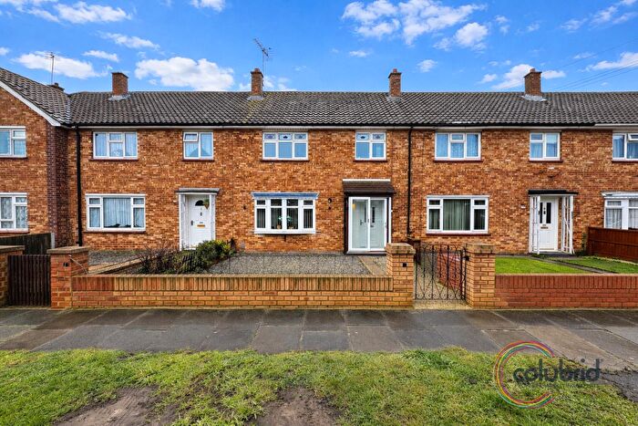 3 Bedroom Terraced House For Sale In Longhouse Road, Chadwell St Mary, RM16