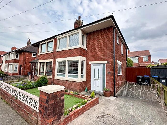 2 Bedroom Semi-Detached House For Sale In Primrose Avenue, Blackpool, FY4