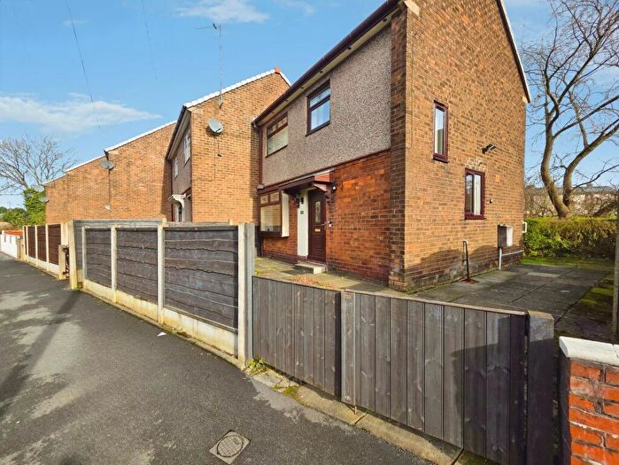 2 Bedroom End Of Terrace House For Sale In Sandyhill Road, Manchester, M9