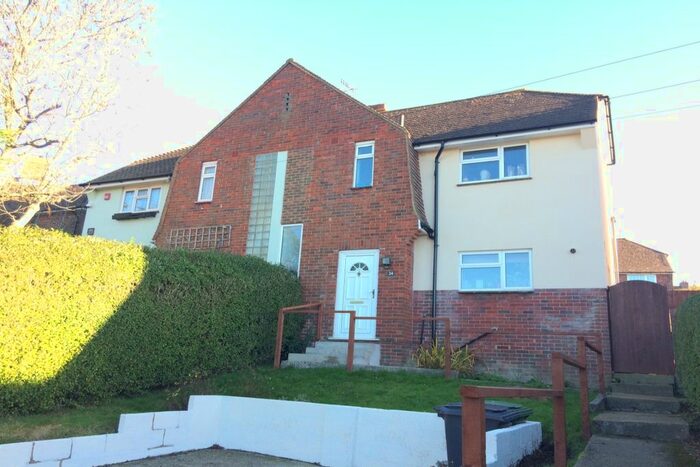 3 Bedroom Semi-Detached House To Rent In Mountbatten Close, Hastings, East Sussex, TN35