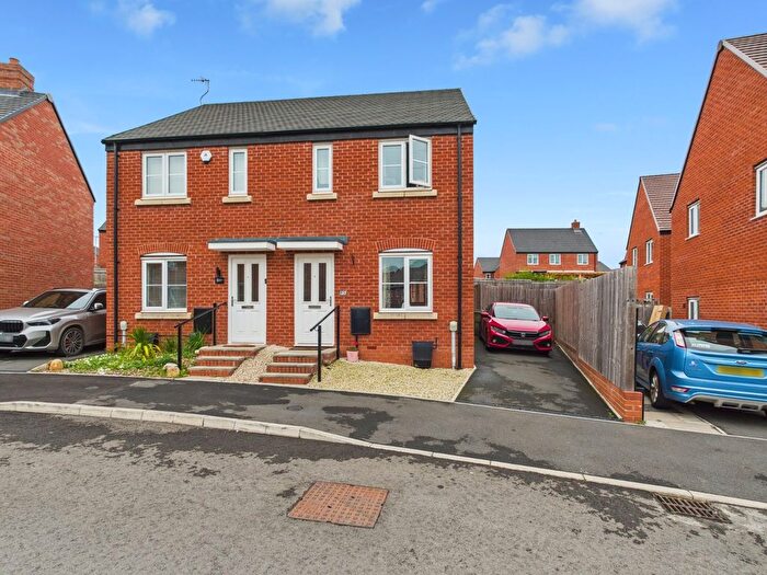 2 Bedroom Semi-Detached House For Sale In Fiennes Fields, Rushwick, Worcester, Worcestershire, WR2