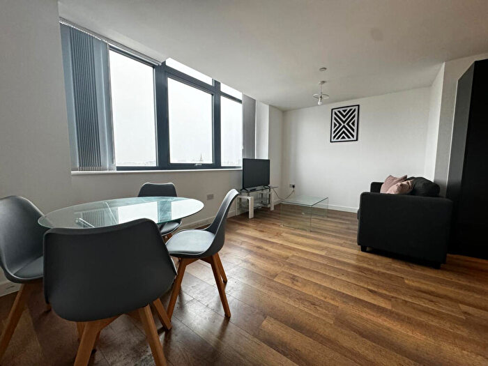 2 Bedroom Apartment To Rent In Tithebarn Street, Liverpool, Merseyside, L2